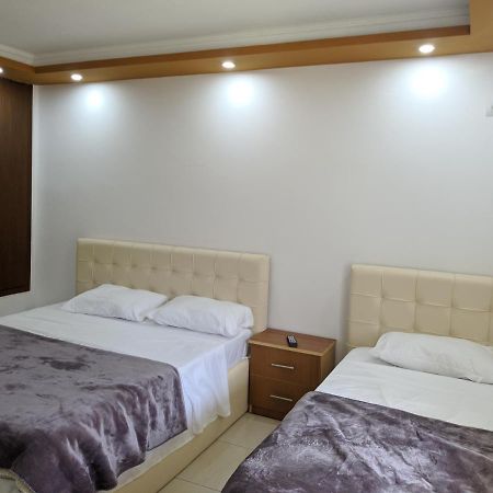 Guesthouse Alvi Përmet 外观 照片